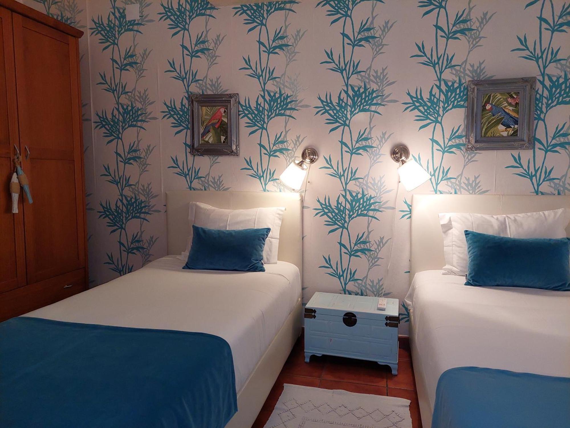 Lagoa Azul Guest House 米尔芳提斯城 外观 照片